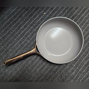 Caraway Fry Pan 10.5” in Cream